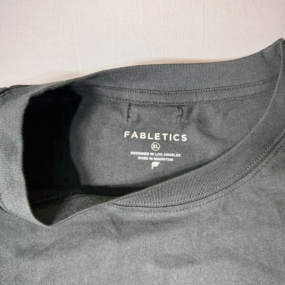 Fabletics NWT Women's XL Oversized Boxy Cropped T-Shirt Dark Grey - Picture 2 of 7